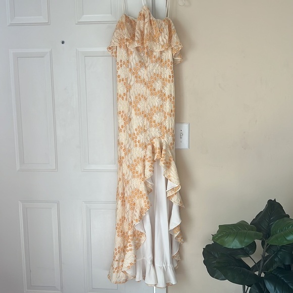 Lovers + Friends Oorja Floral Lace Midi Dress Size M NWOT - Picture 5 of 16